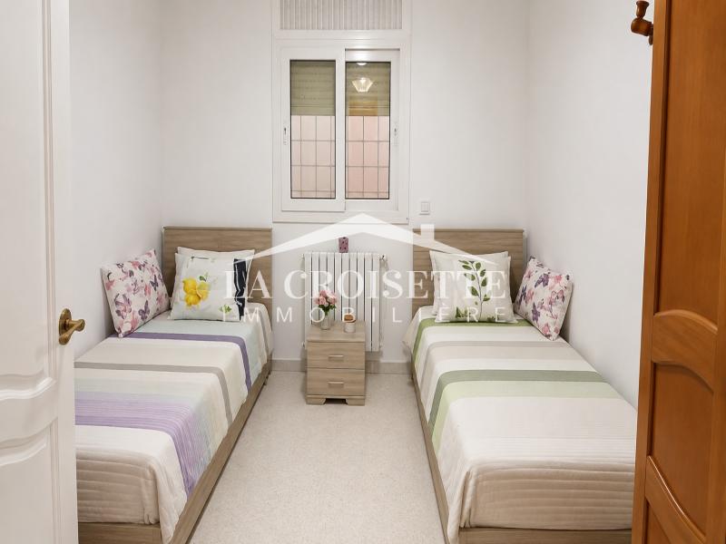Etage de villa S+2 meublé à La Marsa 